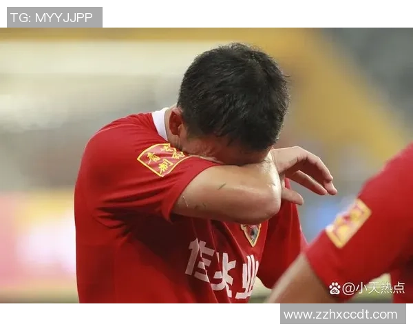 球星痛哭瞬间揭秘：那些让足球巨星潸然泪下的悲壮时刻